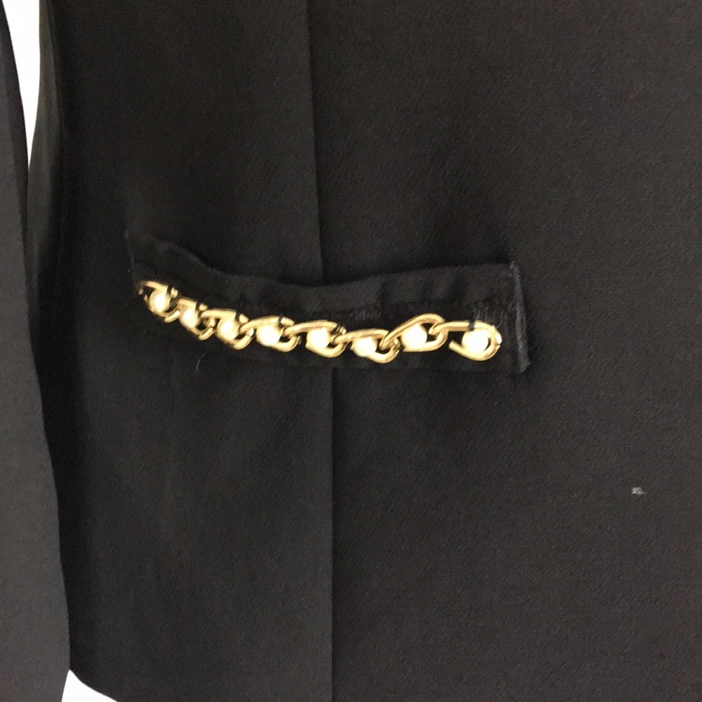 Tahari Arthur S. Levine Woman’s Blazer Black sz 6 - Picture 5 of 7